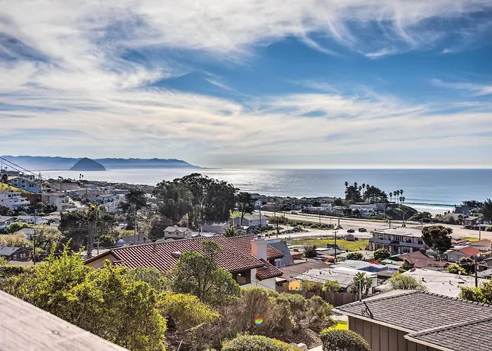 Pet-Friendly Cayucos Home W/ Ocean Views!
