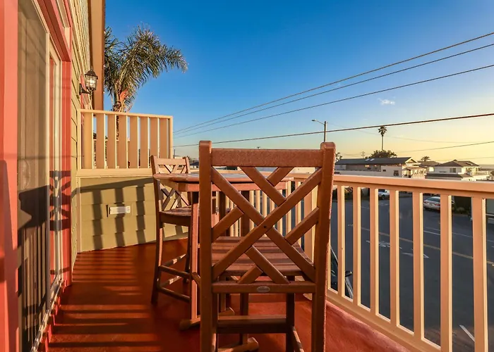 Cayucos Sunset Inn